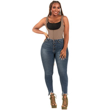 Load image into Gallery viewer, Bling Shapers 099